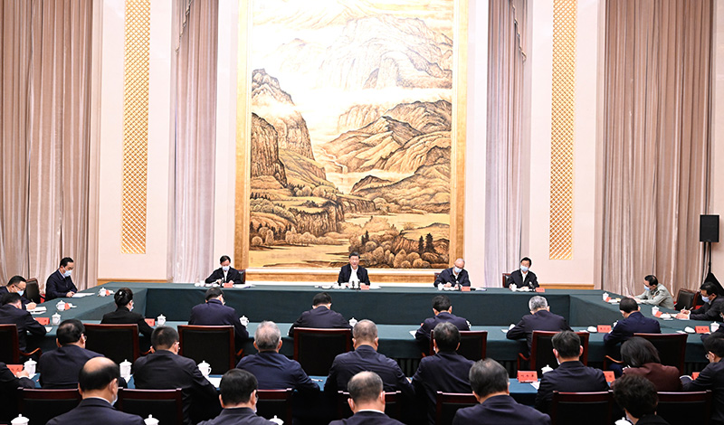 5月17日上午，中共中央總書記、國家主席、中央軍委主席習(xí)近平在陜西西安主持中國－中亞峰會(huì)前夕，專門聽取陜西省委和省政府工作匯報(bào)，發(fā)表了重要講話。